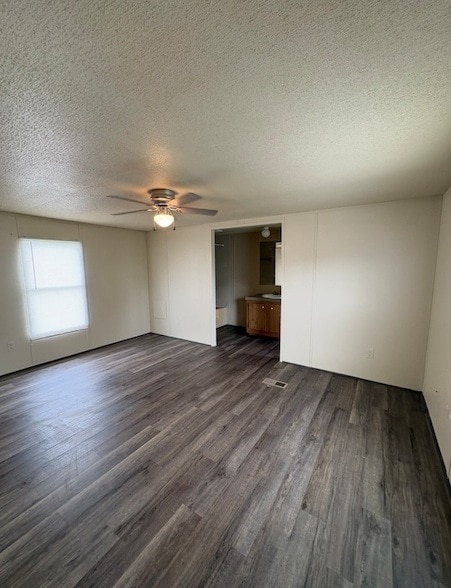 Building Photo - 31812 Waller Tomball Rd