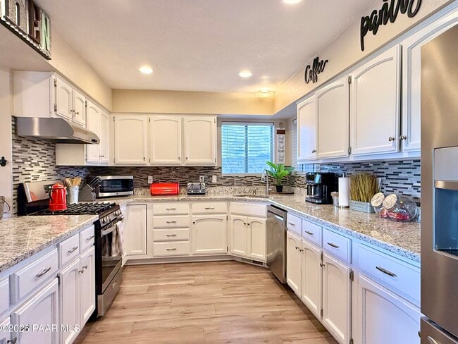 Building Photo - 4871 Butterfly Dr