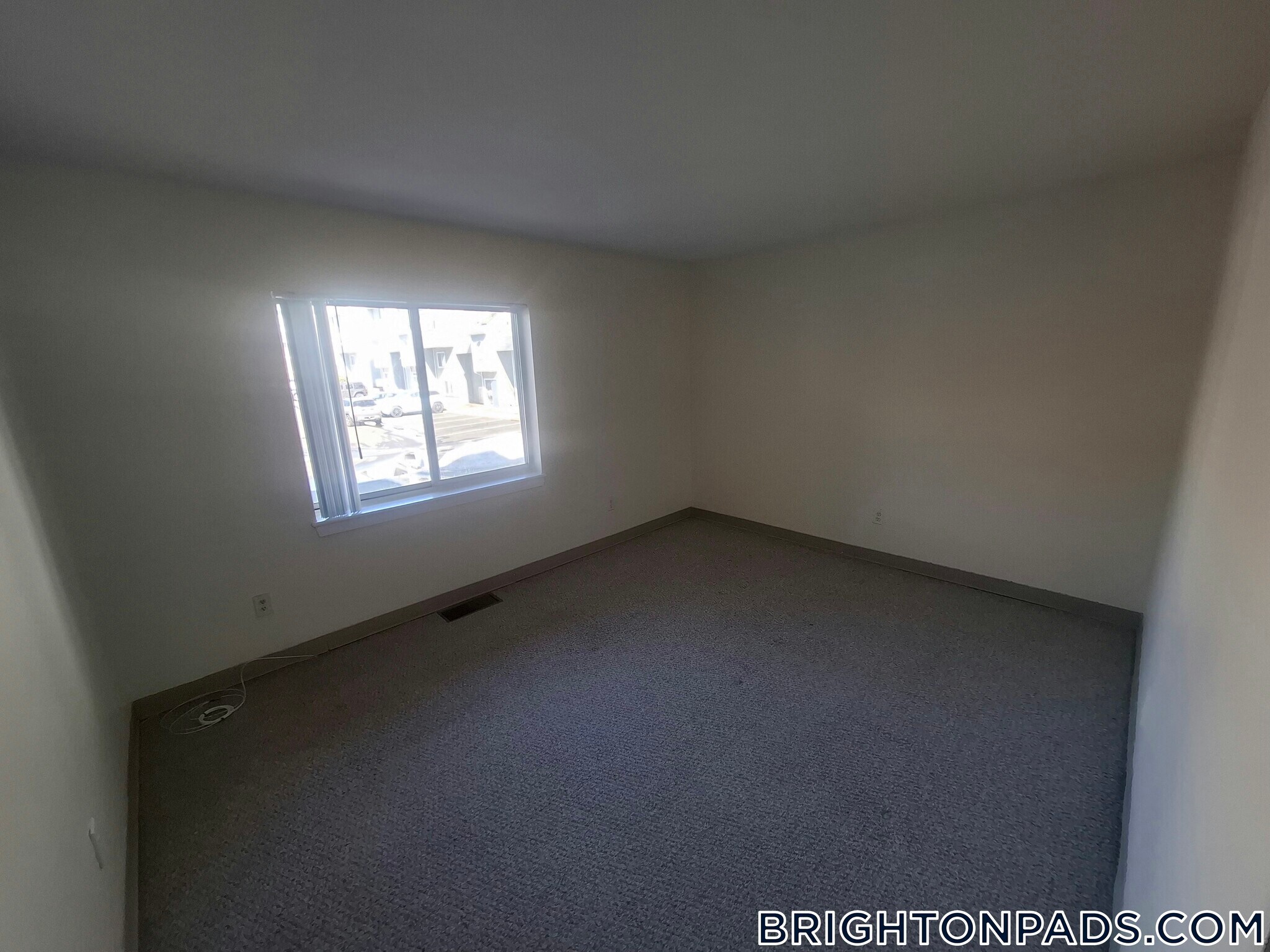 Building Photo - 148 N Beacon St