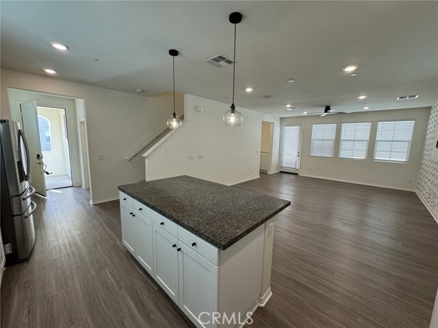 Building Photo - 6069 Sendero Ave
