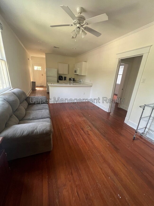 Building Photo - 1533 Lowerline St