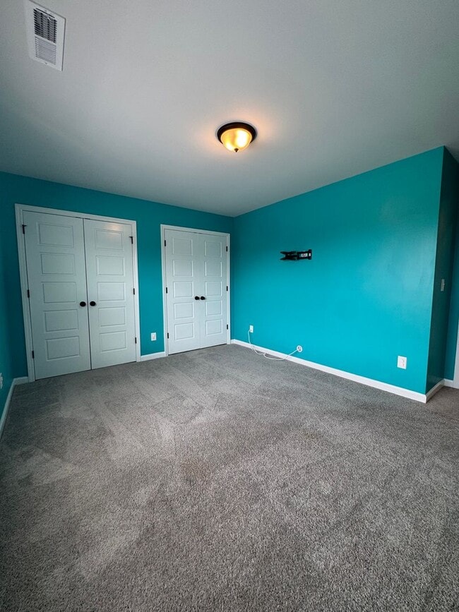 Building Photo - 203 Rye Cir