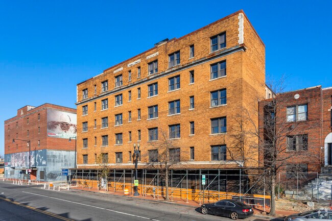12.23.21 - SV - 2701-2711 Georgia Ave NW