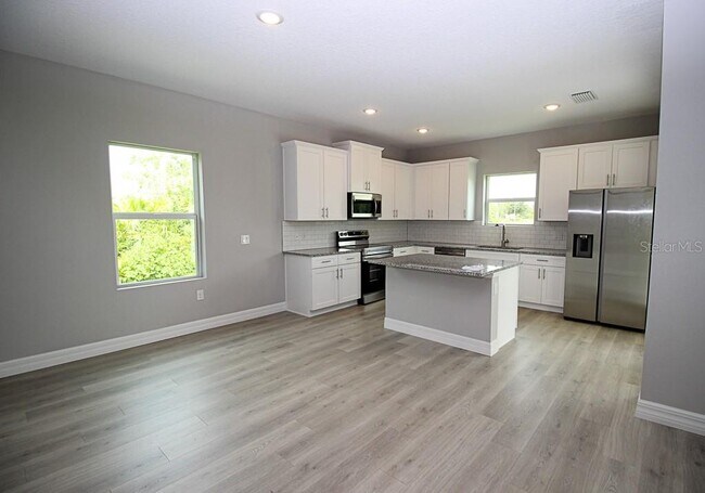 Building Photo - 25248 Punta Madryn Ave