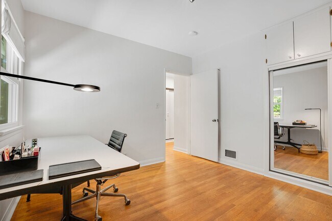 Building Photo - Charming Mid-Century Home for Lease in Pasadena’s San Rafael Hills