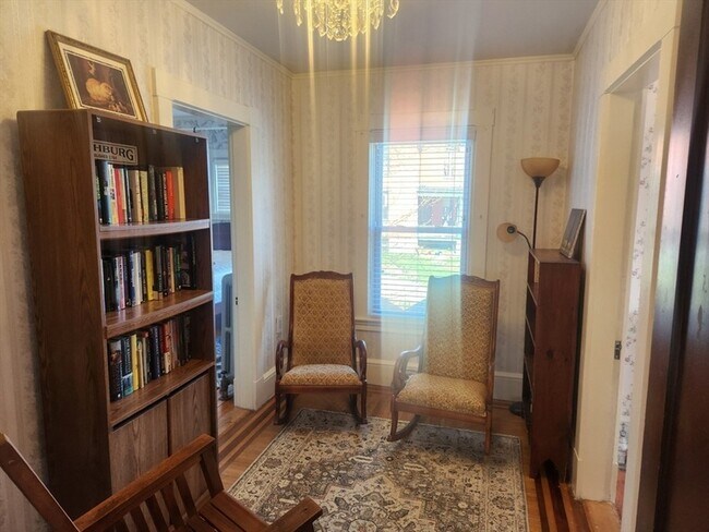 Building Photo - 15 Arlington St