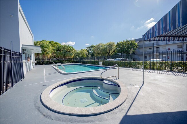 Building Photo - 8330 Sands Point Blvd