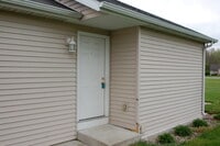 Building Photo - Nice 2-Bedroom Duplex on Tanglewood Drive in Goshen