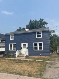 Building Photo - 482 Ridge St