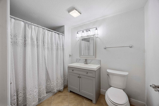 Building Photo - 23580 Walden Center Dr