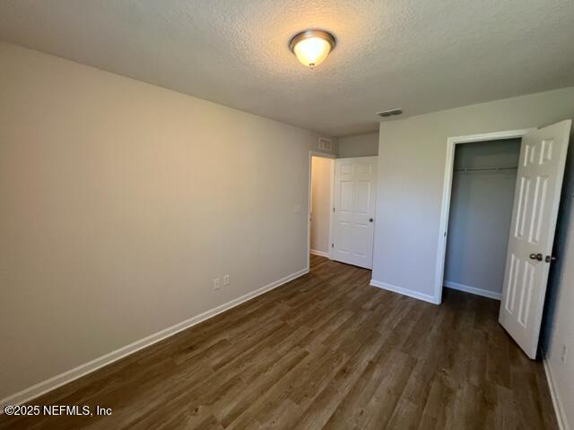 Building Photo - 689 Melba St