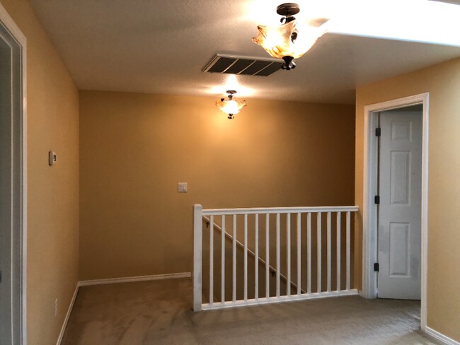 Building Photo - 7503 NE 61st Way