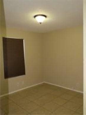Building Photo - 2600 S Bagdad Rd