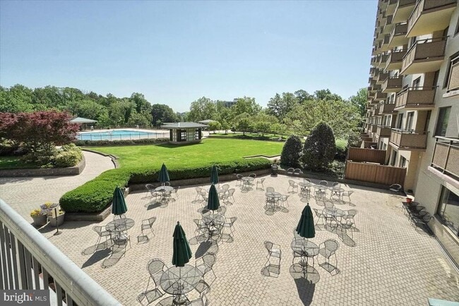 Building Photo - 5225 Pooks Hill Rd