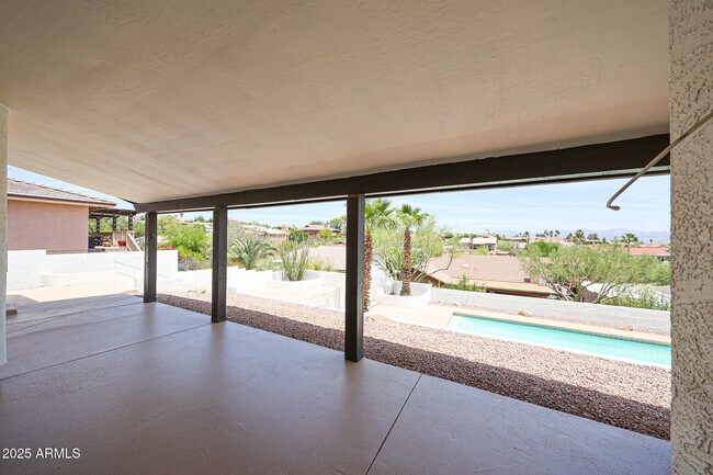 Building Photo - 15704 Cholla Dr