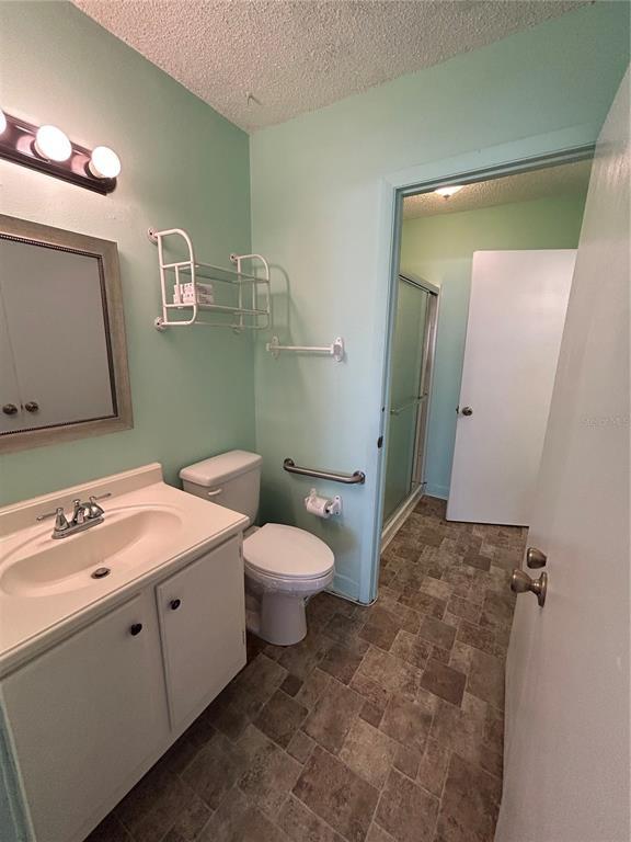 Building Photo - 504 Silver Course Cir