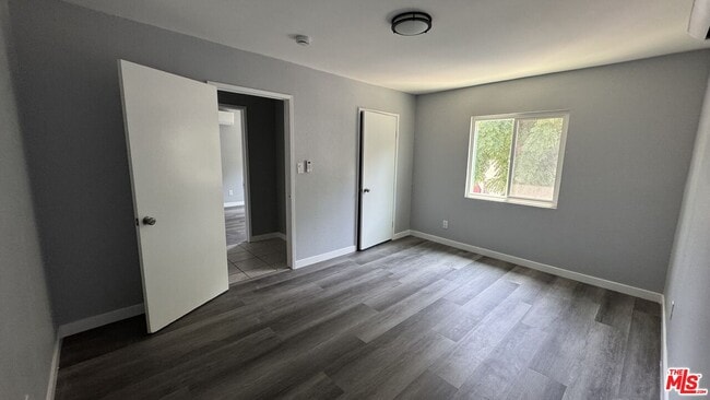 Building Photo - 1255 Velasco St