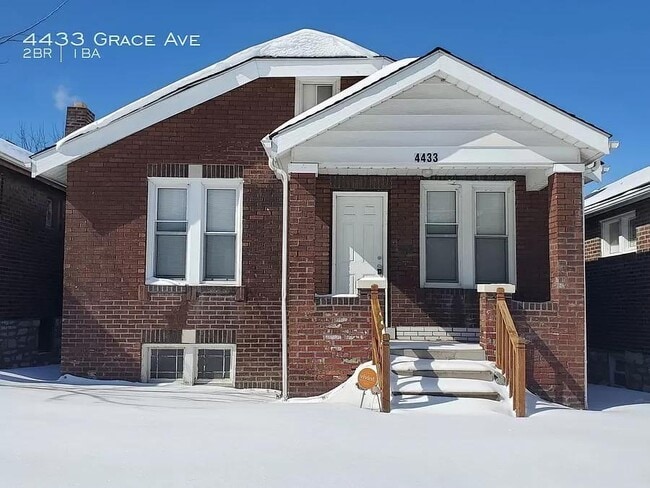 Primary Photo - 4433 Grace Ave