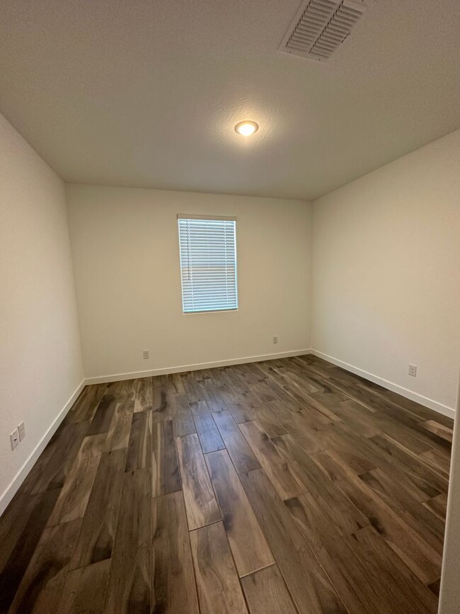 Building Photo - BRAND NEW HOME WARNER MEADOW GILBERT