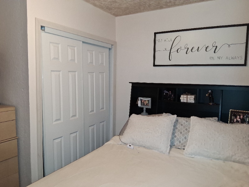 Building Photo - 1022 S Vancouver Ave