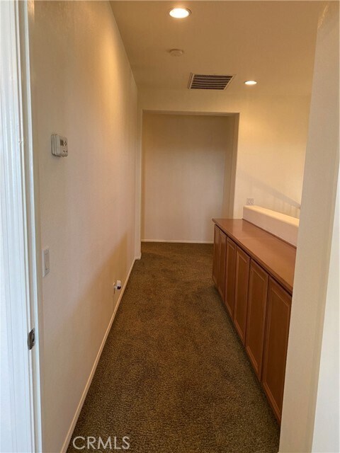 Building Photo - 5505 Sunset Ridge Dr