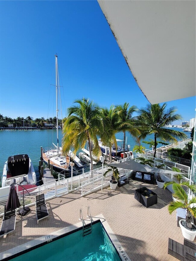 Building Photo - 6580 Indian Creek Dr