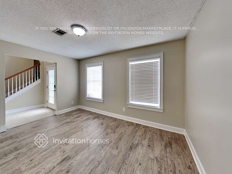 Building Photo - 321 Eagle Way