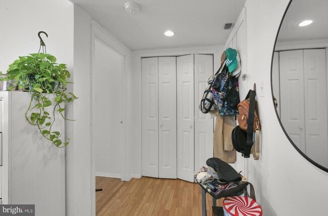 Building Photo - 2137 Spruce St