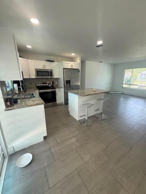Building Photo - 1730 SW 65th Ave