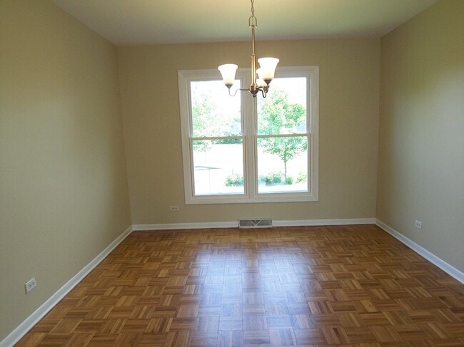 Building Photo - 3835 Winston Dr