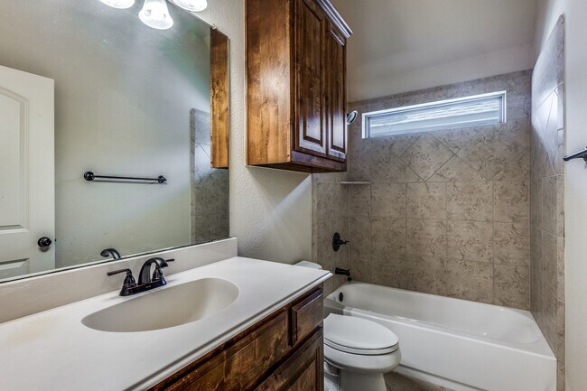 Building Photo - Beautiful 3 Bedroom with Bonus Media Room