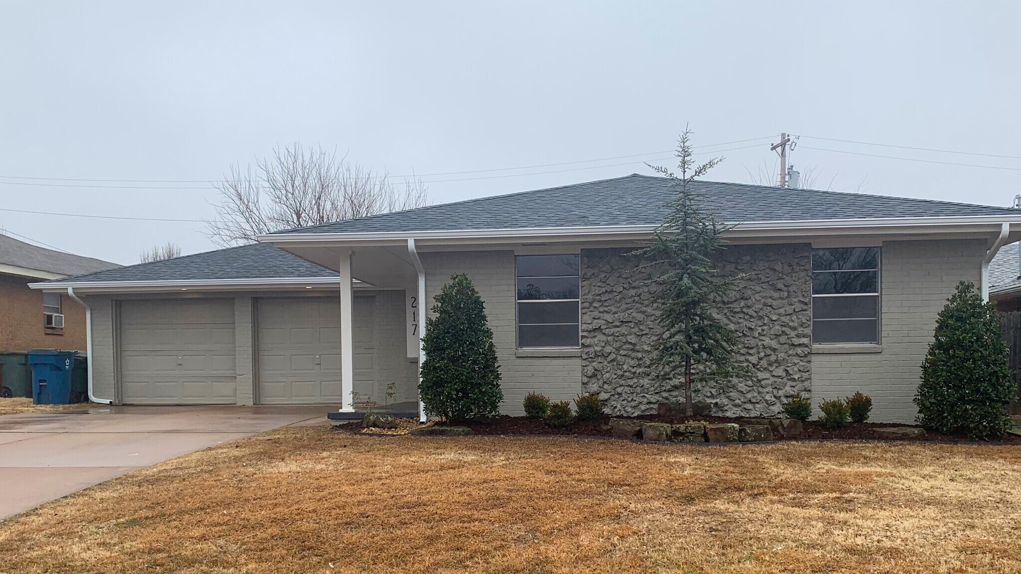 Building Photo - 217 E 30th St