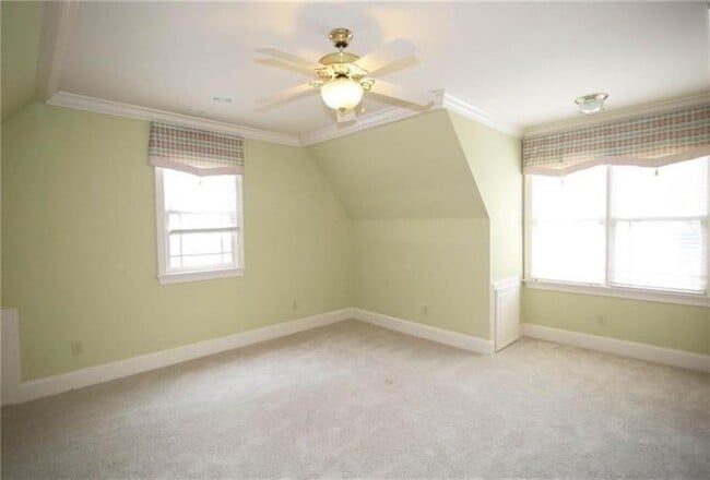 Building Photo - 2737 Tarva Pl