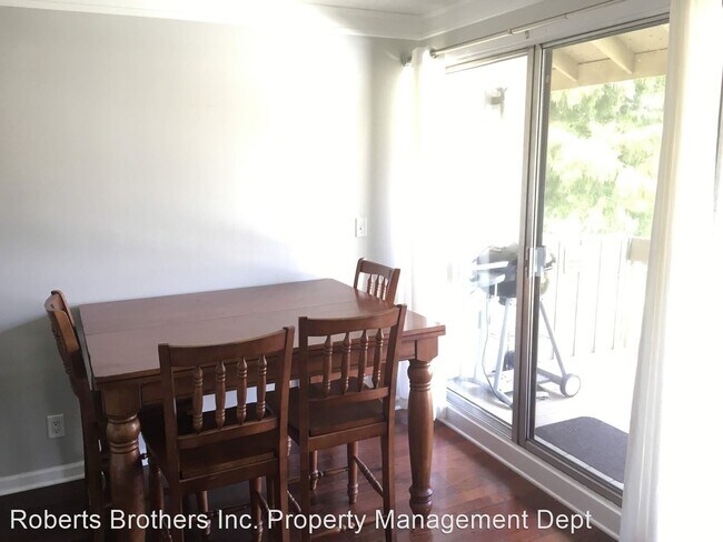 Building Photo - 1 br, 1 bath House - 2066 Sea Cliff Drive