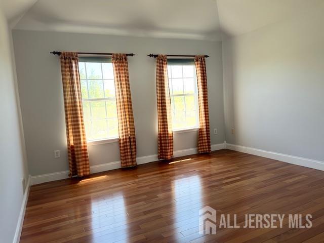 Building Photo - 22 Arbutus Way