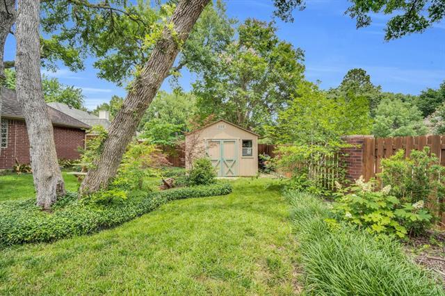 Building Photo - 1206 Brook Arbor Dr