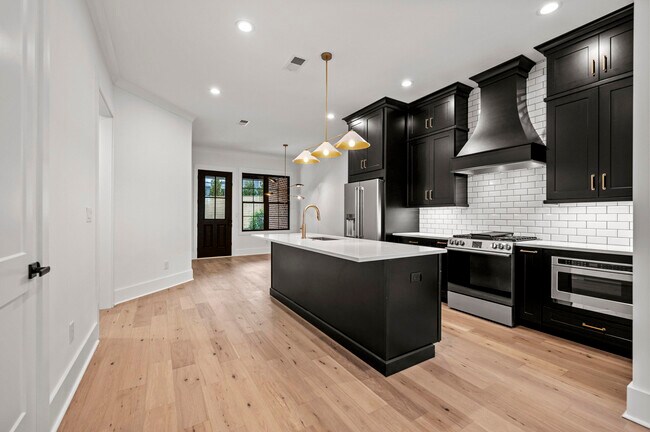 Building Photo - 4161 Cocos Wy