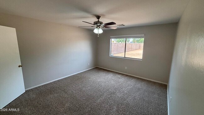 Building Photo - 15070 N 150th Ln
