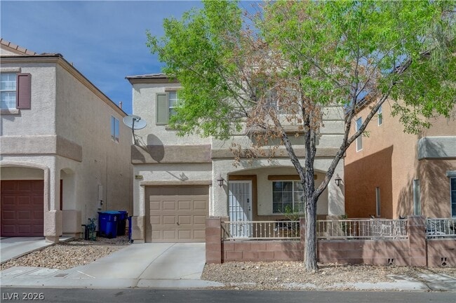 Building Photo - 9934 Star Lake Ave