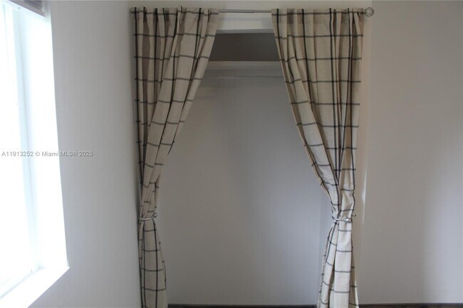 Building Photo - 19879 SW 328th St