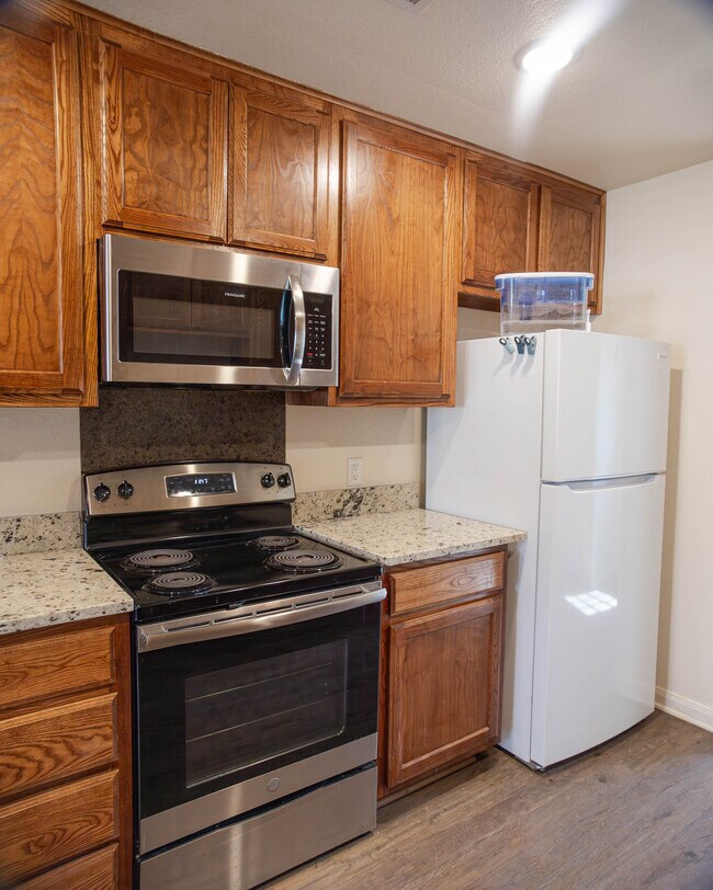 Building Photo - 3008 Finley St