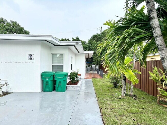 Building Photo - 3463 NW 6th St