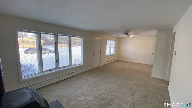 Building Photo - 178 Edgewood Dr