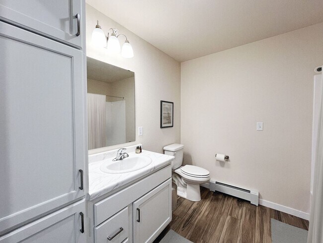 Interior Photo - Alexander Estates Apartment Community