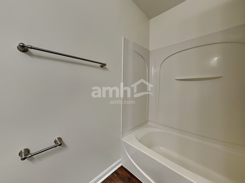 Building Photo - 5505 Windsor Ct