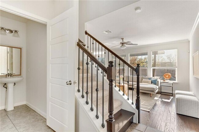 Building Photo - 1509 Sugarberry Ln