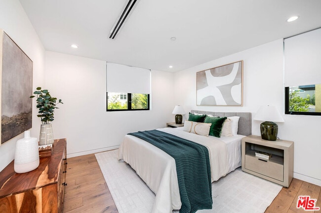 Building Photo - 1620 Electric Ave