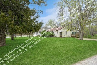 Building Photo - 1543 E 36th St