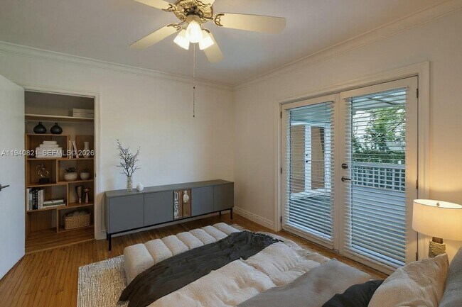 Building Photo - 648 Sevilla Ave