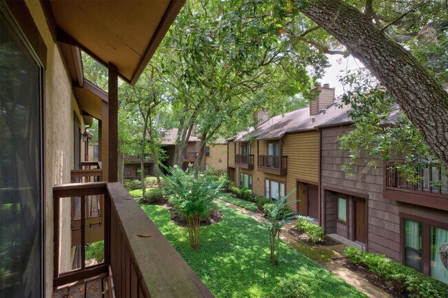 Building Photo - 11711 Memorial Dr